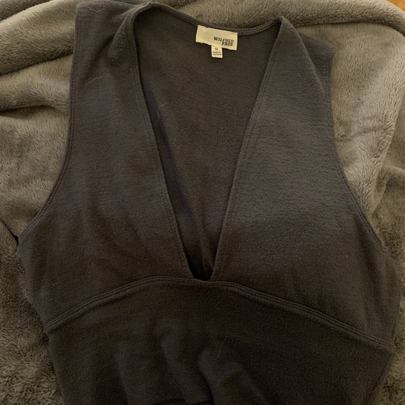 aritiza valeria top - Picture 2 of 3